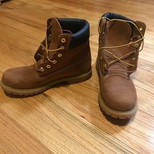 NWOT Men’s Timberland Boots